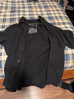 Denim & Flower Black Short-Sleeve Casual Button-Down Shirt